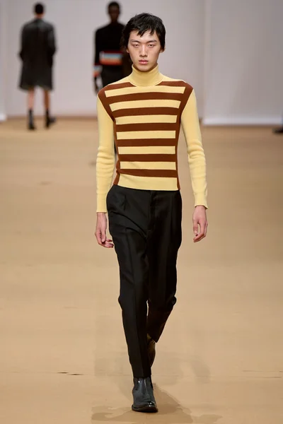 Look 21